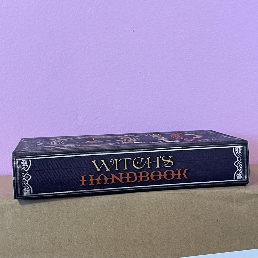 Halloween goth gothic witch handbook book storage box decor decoration jewelry - Picture 3 of 5